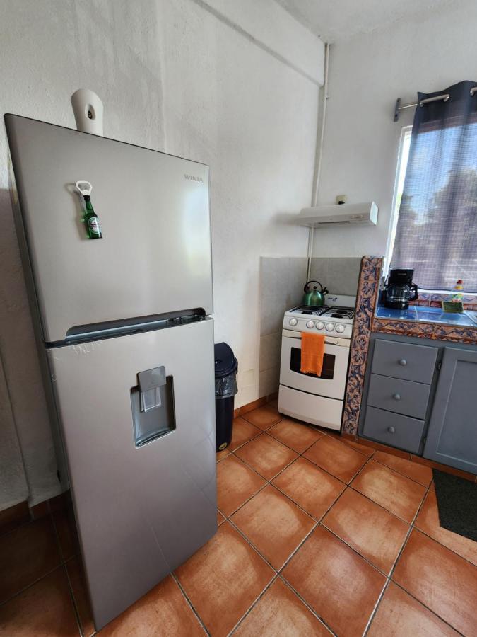 1 Bedroom Apt With Ac , Tv , Wi-Fi Near Dt And Beach Zihuatanejo Exterior foto